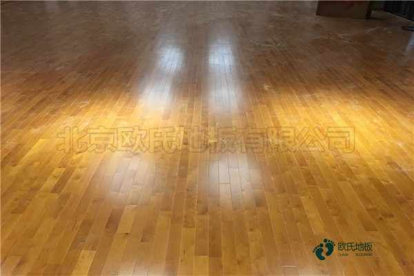 承接室內木地板