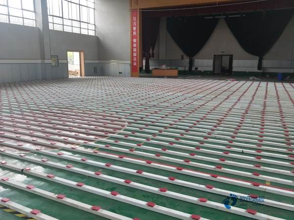 松木體育場館地板怎樣保養