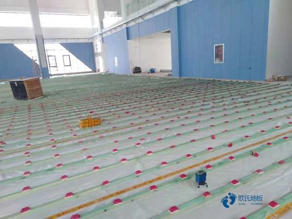 那有運(yùn)動(dòng)場(chǎng)館木地板生產(chǎn)公司