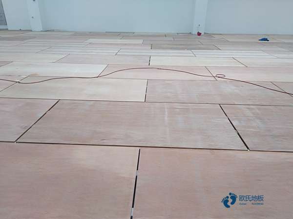 哪有籃球運(yùn)動(dòng)地板較好的品牌