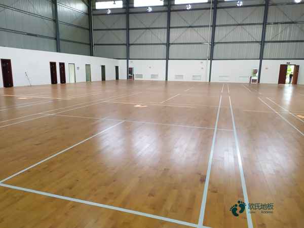 籃球場(chǎng)地板價(jià)格表