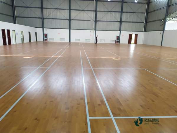 籃球場(chǎng)地板價(jià)格表