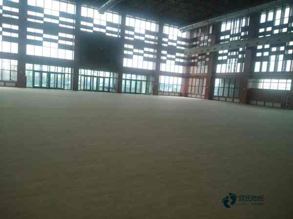 松木體育籃球木地板保養(yǎng)知識