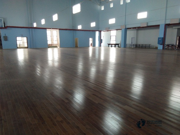 籃球體育地板報價表