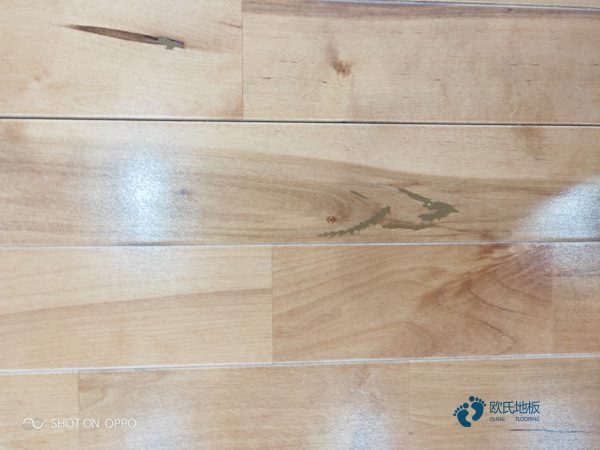 楓木籃球場館地板保養(yǎng)方法