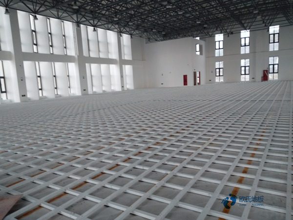 楓木運動籃球地板怎樣保養