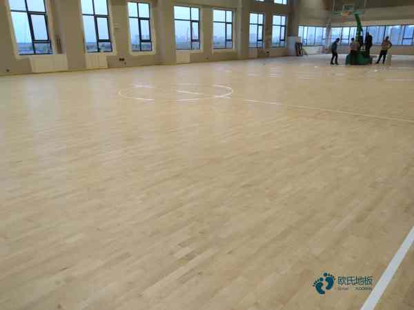 供應運動場館地板安裝公司