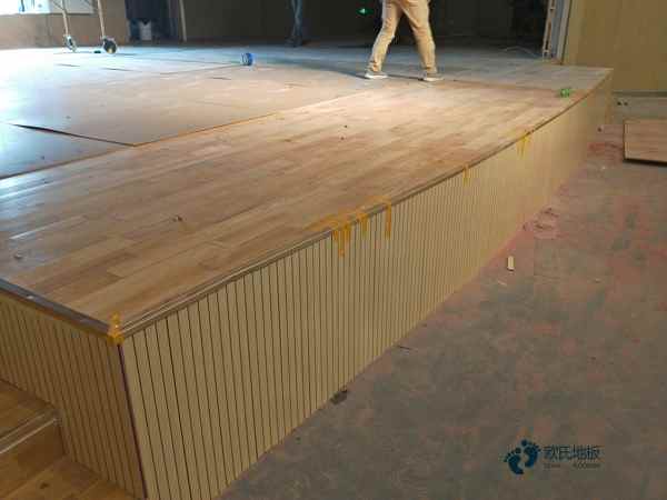 20厚籃球運動地板安裝公司
