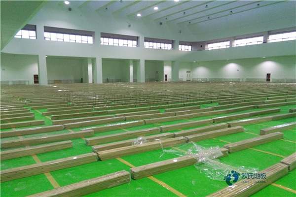 高品質籃球場木地板安裝公司