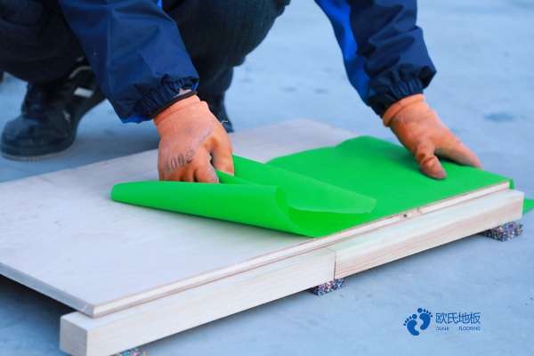 運動地板哪個牌子性價比高