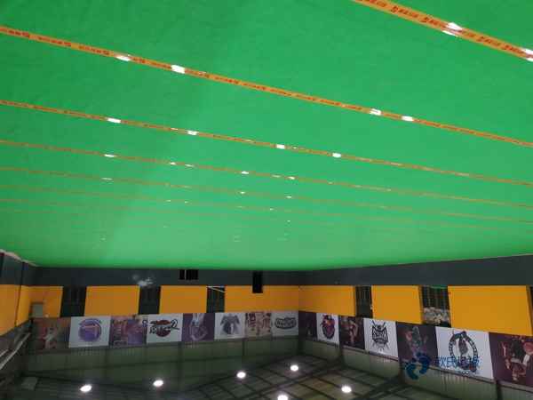 學?；@球館地板阻燃