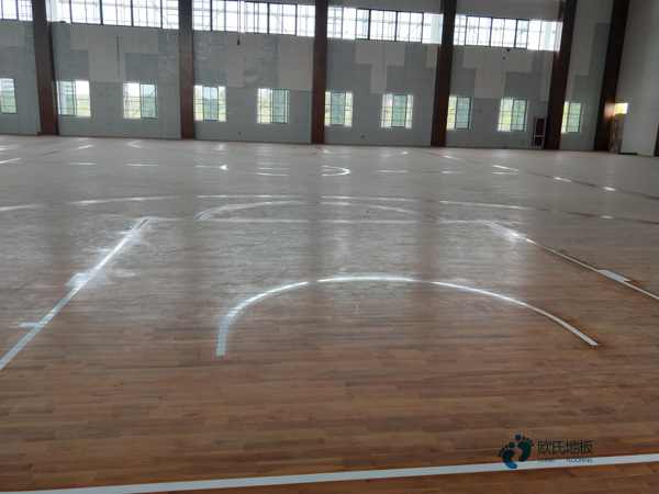 學校體育場館木地板施工方案