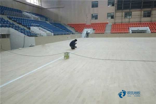 哪里有體育運動地板廠家報價
