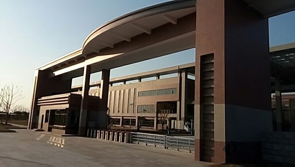 學校籃球場木地板的防火等級