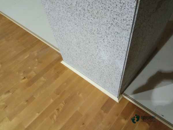 單龍骨運動場館地板環保