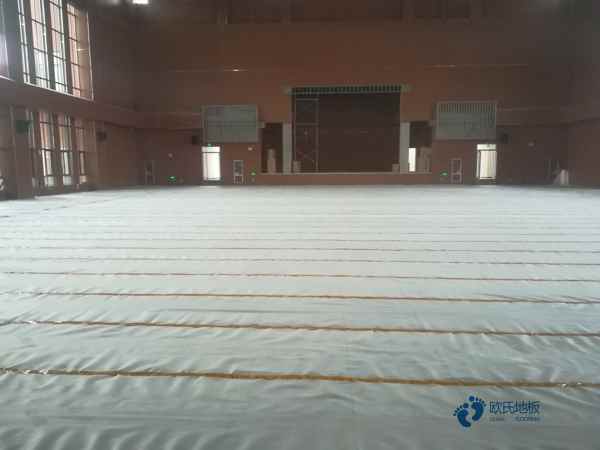 體育運動地板價格是多少
