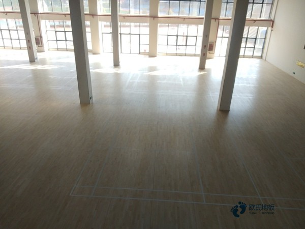 學(xué)?；@球場(chǎng)館木地板阻燃