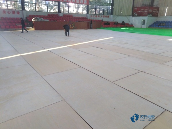 哪有籃球木地板價格一般多少錢一平方米