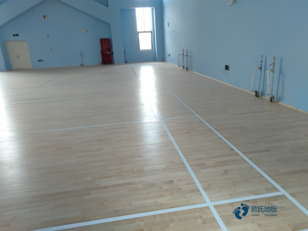 批發體育籃球木地板多少錢一平方米