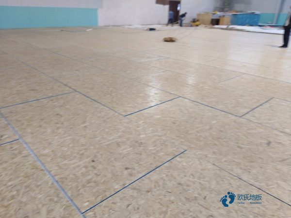 批發(fā)體育籃球木地板一般多少錢(qián)