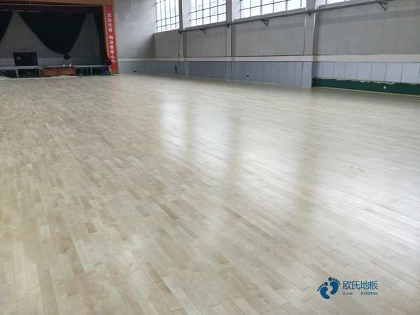 那有體育籃球木地板哪個牌子性價比高