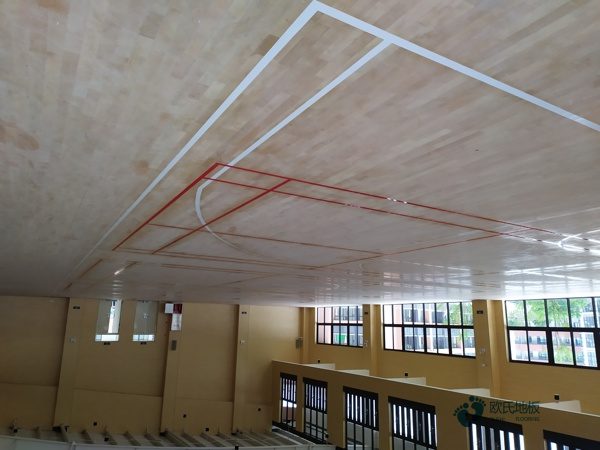 普通籃球木地板報價表