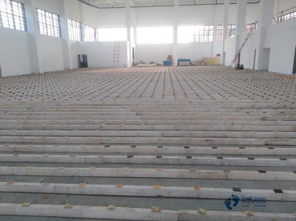 那里有體育籃球木地板較低價(jià)格