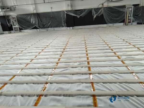 行業籃球木地板報價表