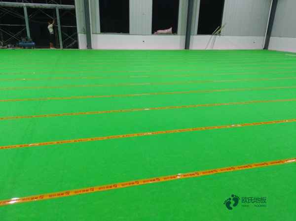 那里有體育籃球木地板哪家性價(jià)比高