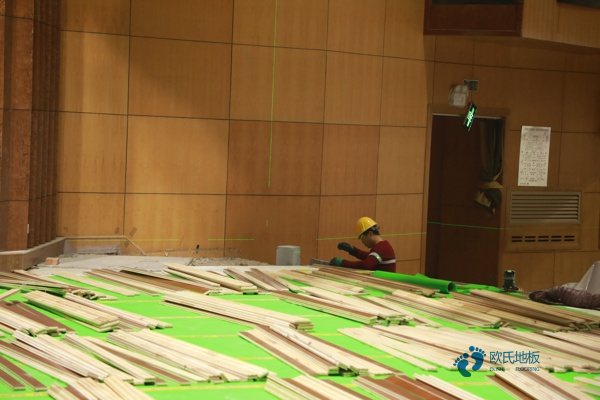 批發體育籃球木地板多錢一平