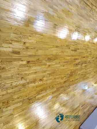 哪里有籃球木地板報(bào)價(jià)表