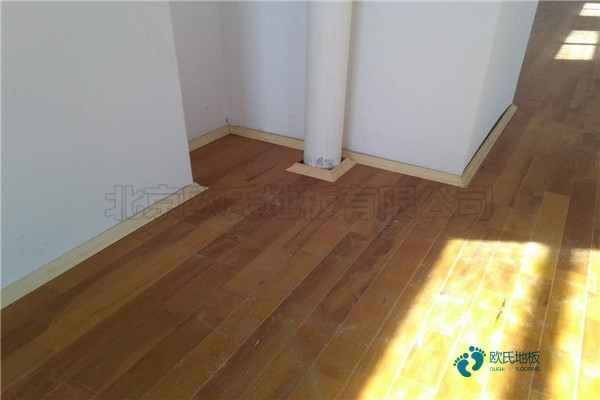 籃球運動木地板聯系方式1