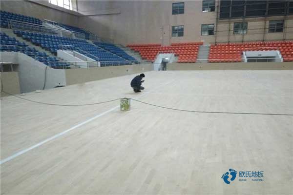 雙層龍骨運動體育木地板3