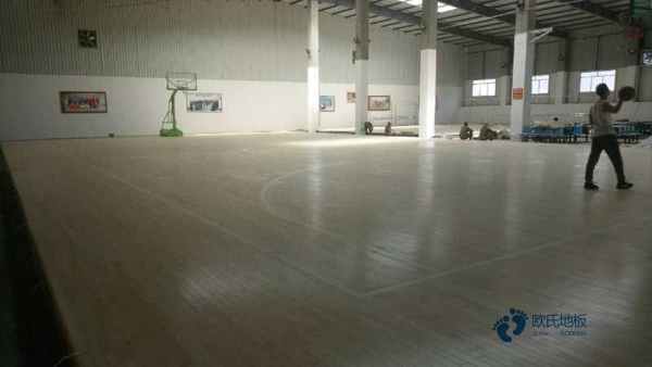 室內運動木地板是什么材料