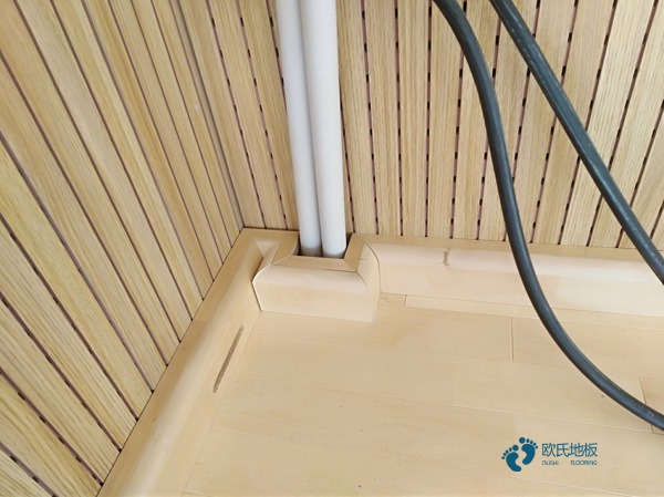 中等體育籃球木地板報(bào)價(jià)單