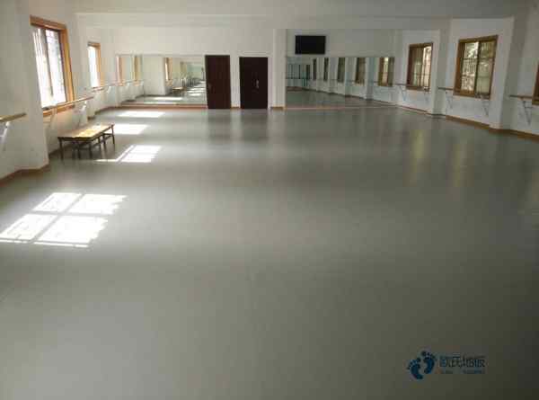 懸浮式體育運(yùn)動(dòng)木地板龍骨結(jié)構(gòu)