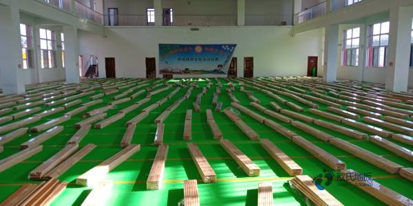 主輔龍骨籃球木地板哪個牌子性價比高