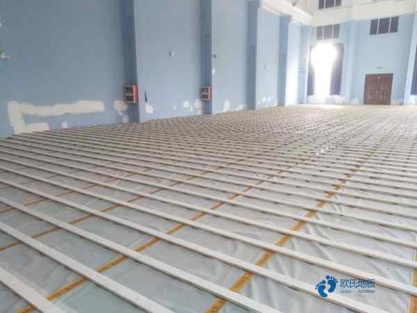 校園體育運動木地板保養方法