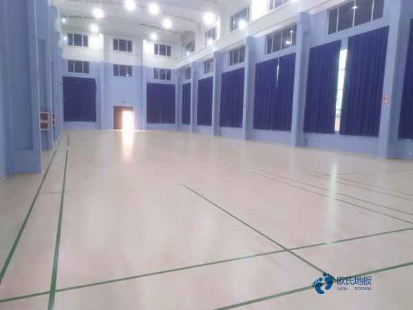 購(gòu)買體育籃球木地板價(jià)錢