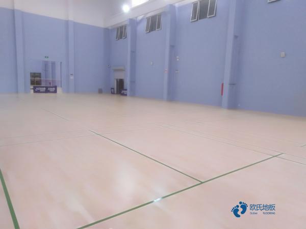 購(gòu)買體育籃球木地板價(jià)錢