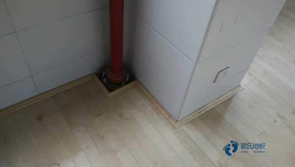 那有運動木地板的防火