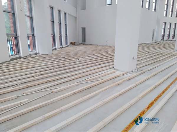 單龍骨籃球木地板環保嗎3