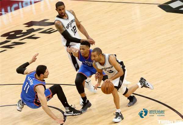 國標(biāo)運(yùn)動型地板施工方案3