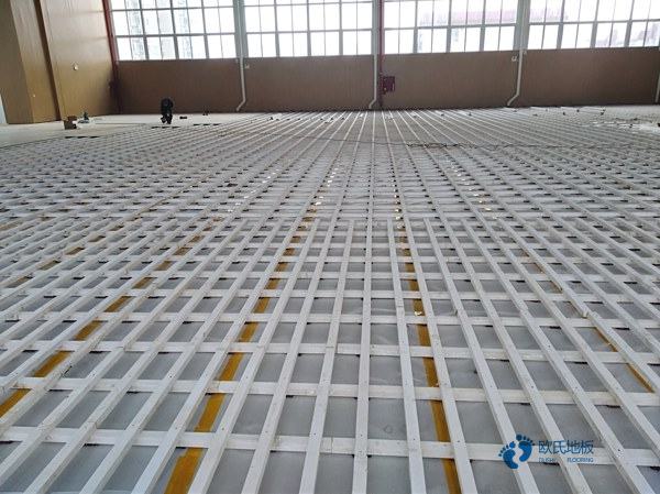 購(gòu)買(mǎi)體育籃球木地板品牌哪個(gè)好1