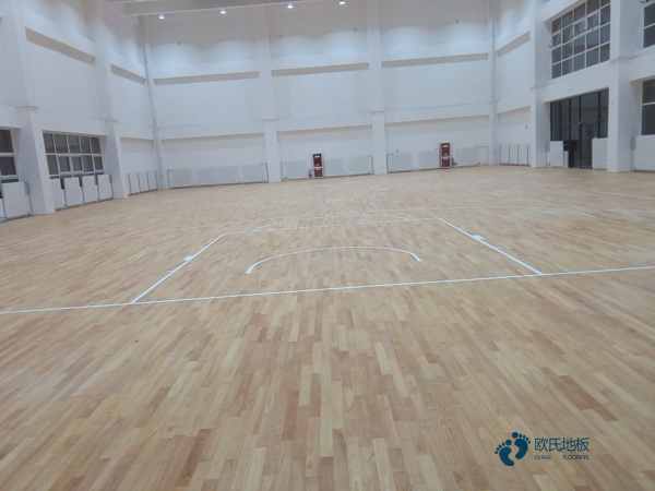 購買體育地板哪個牌子好2