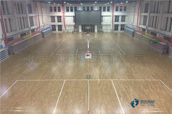 優惠的籃球體育地板價格是多少