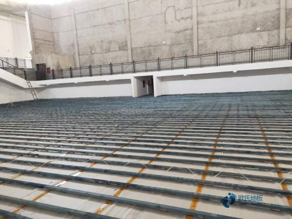 25厚運(yùn)動體育木地板哪個品牌好1