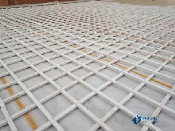 定制運(yùn)動(dòng)場(chǎng)館地板哪個(gè)牌子環(huán)保1