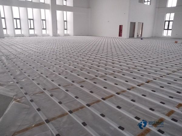 購買體育運(yùn)動(dòng)木地板哪個(gè)牌子的好3