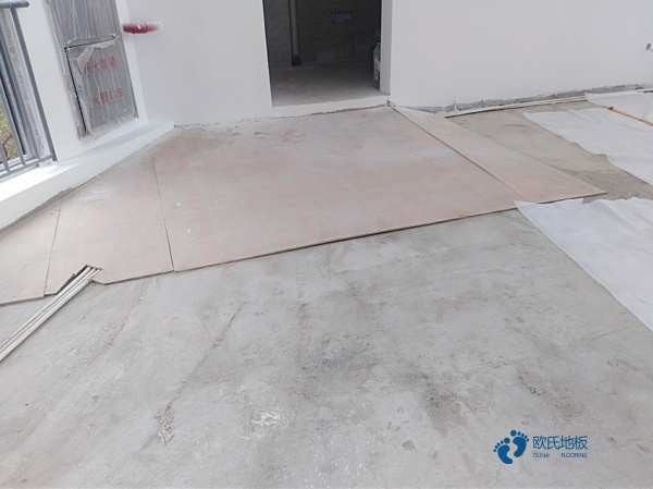 銷售體育運動木地板如何保養